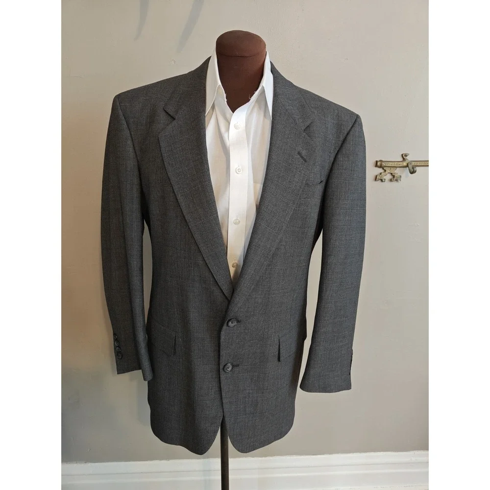 Hart Schaffner Marx Mens Wool Sports Coat 41R Gray Plaid Made in USA 2 Button